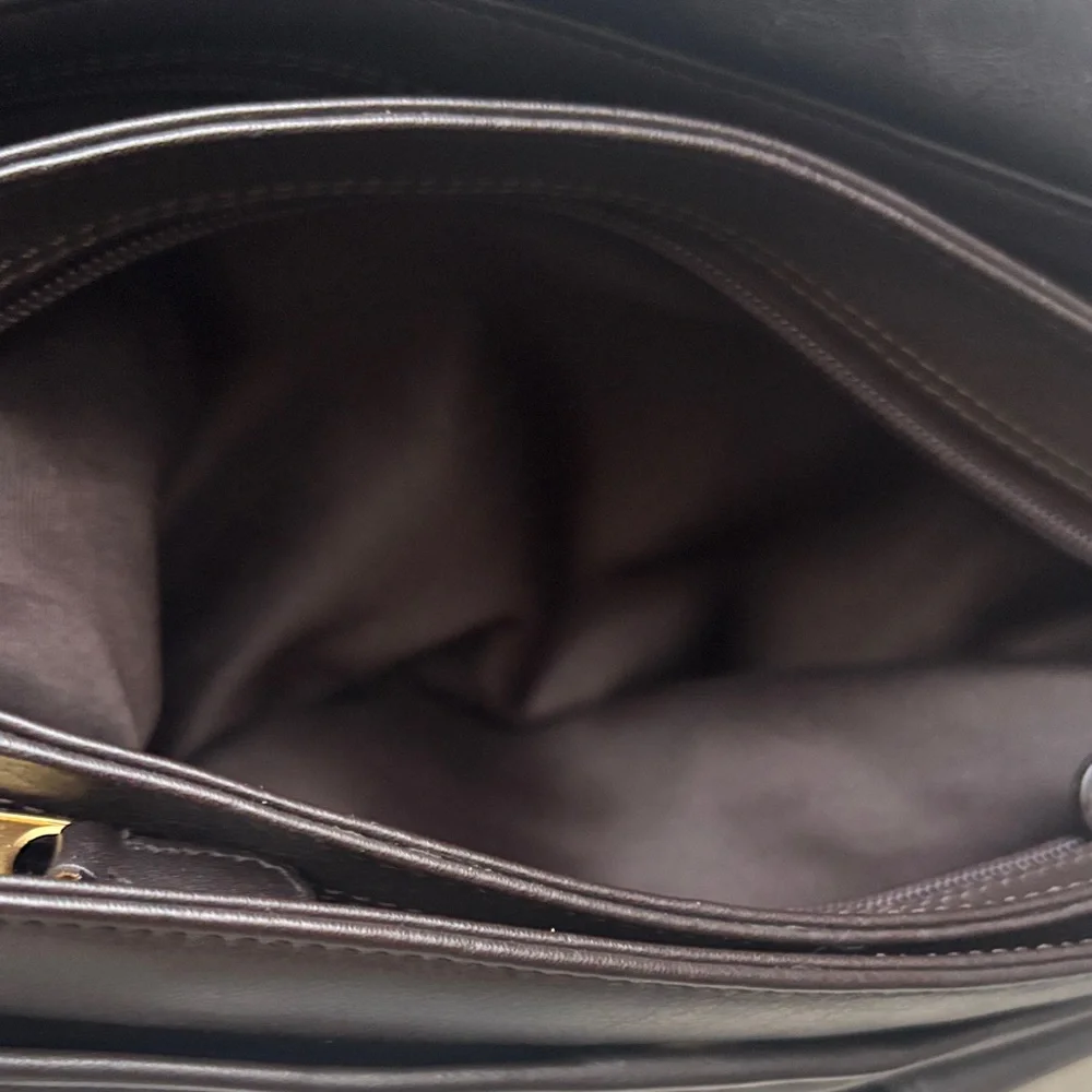 ILI New York Toronto Dark Brown Genuine Leather Messenger Bag